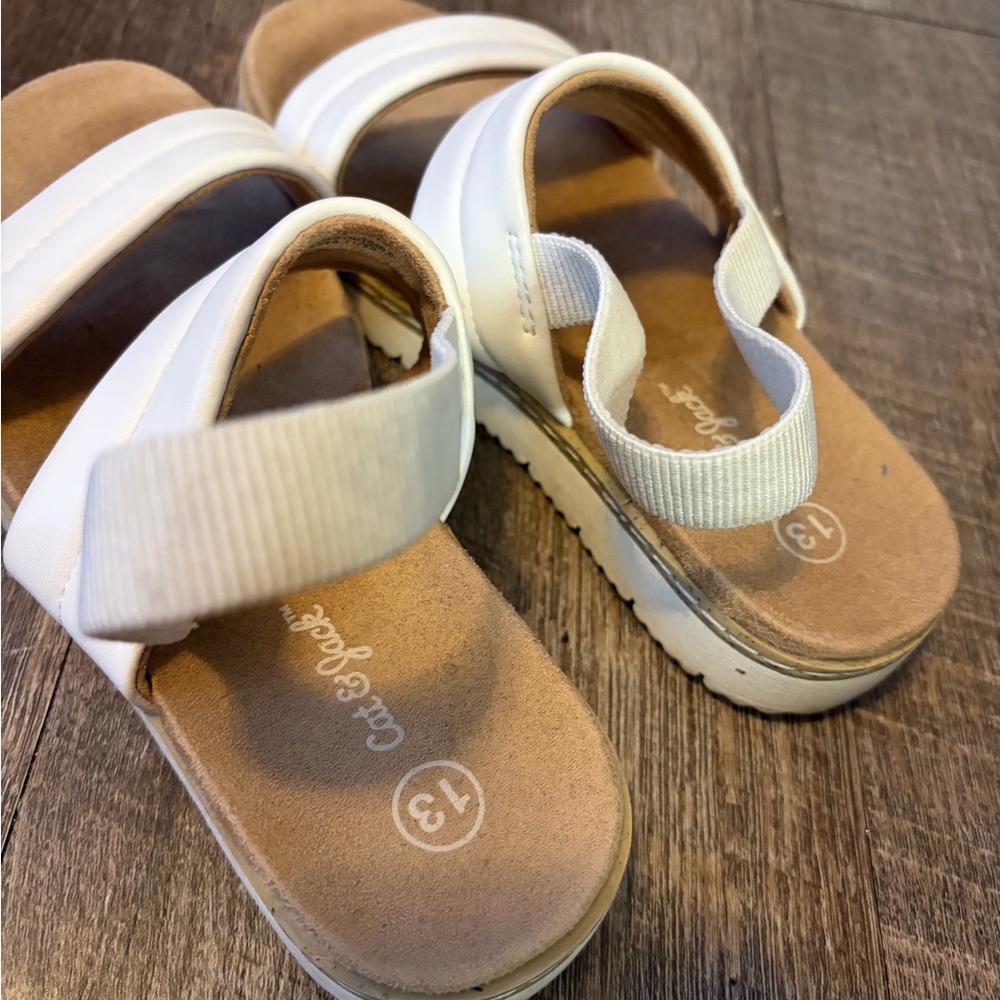 Cat & Jack Girls White Sandals size 13c - Picture 3 of 3
